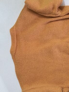 Women's Sleeveless Knit Sweater Vest - Mustard
